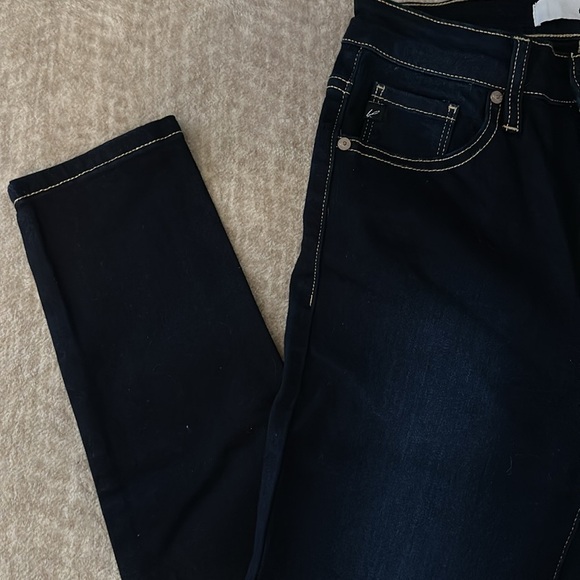 KanCan Women’s High Rise Skinny Jeans NWT - Picture 11 of 12